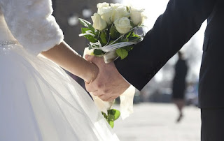 The Right Age to Get Married<https://www.google.com/url?sa=i&rct=j&q=&esrc=s&source=images&cd=&cad=rja&uact=8&ved=0ahUKEwiVqLLbp7fPAhUJNY8KHeGRCfMQjhwIBQ&url=http%3A%2F%2Fwww.menshealth.com%2Fhealth%2Fmarriage-bone-health&psig=AFQjCNH-vRjFTkstRmKma3Gr9SOyae-ZnQ&ust=1475332385160069&gt;