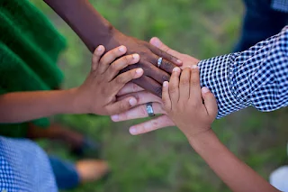 Mãos unidas