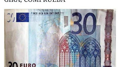 Cuelan billetes de 30 euros