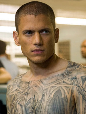 If all prisoners are as good looking as Michael Scofield I will rob a bank