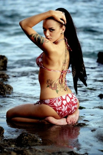 Beach-Girl-Tattoo