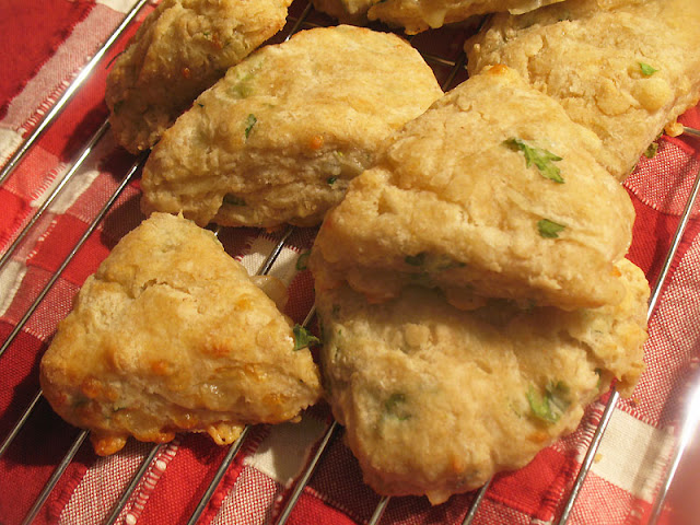 Mini Gruyère Scones