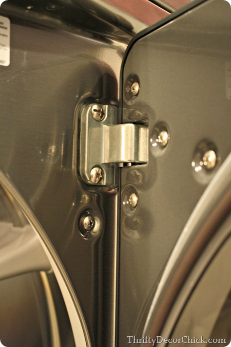 Switching direction of dryer door