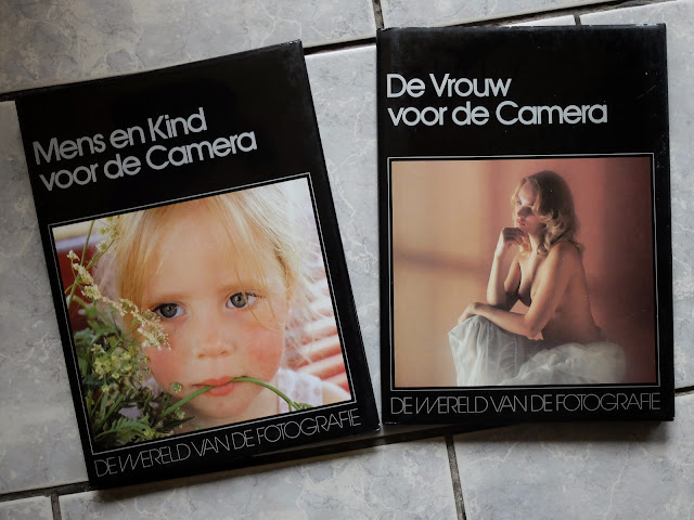 Foto's van de boeken 'Mens en Kind voor de Camera' en 'De Vrouw voor de Camera'