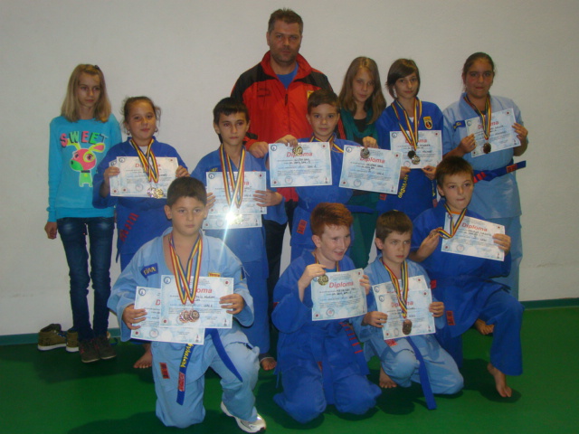 CAMPIONII CLUBULUI - LUNA OCTOMBRIE 2012