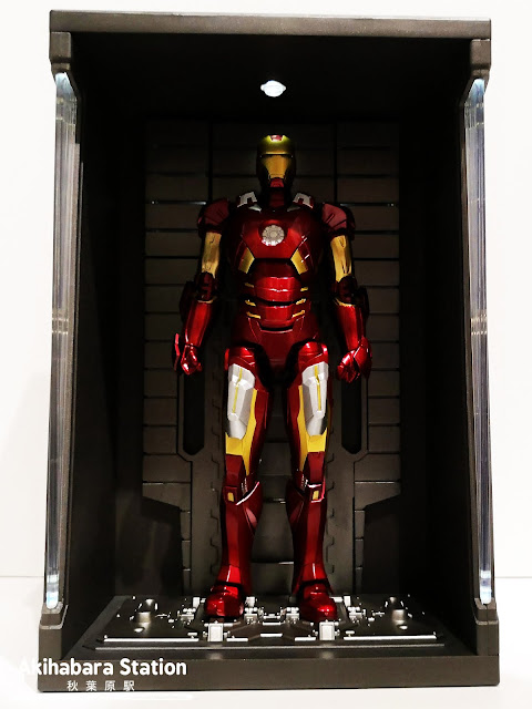 S.H.Figuarts Iron Man Mk VII + Hall of Armor de Avengers - Tamashii Nations