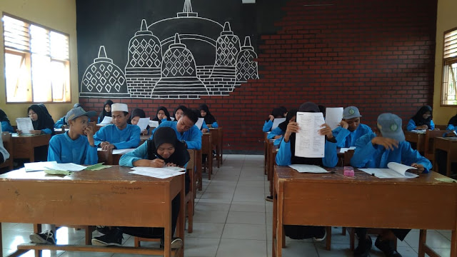Penilaian Akhir Semester Ganjil Tahun Pelajaran 2018/ 2019 yaspih