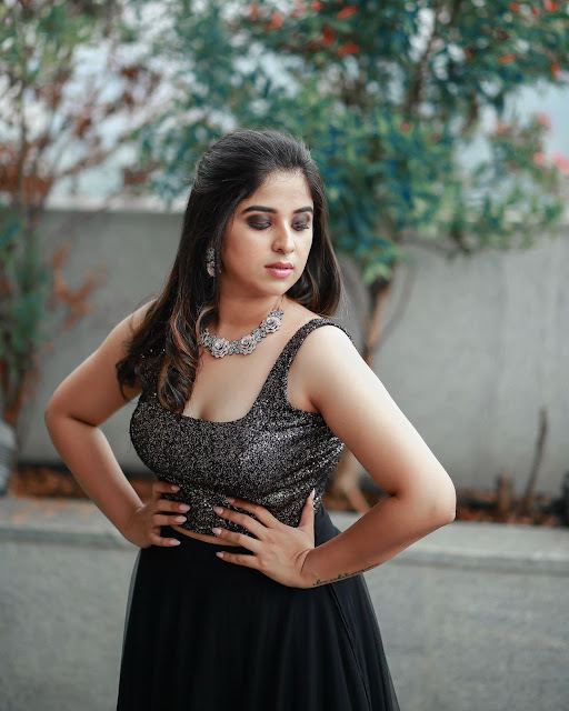 Aparna Thomas in black lehenga could steal your heart