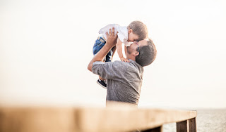 Papá e hijo playa