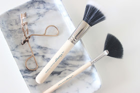 The Vintage Cosmetic Company Make Up Brushes