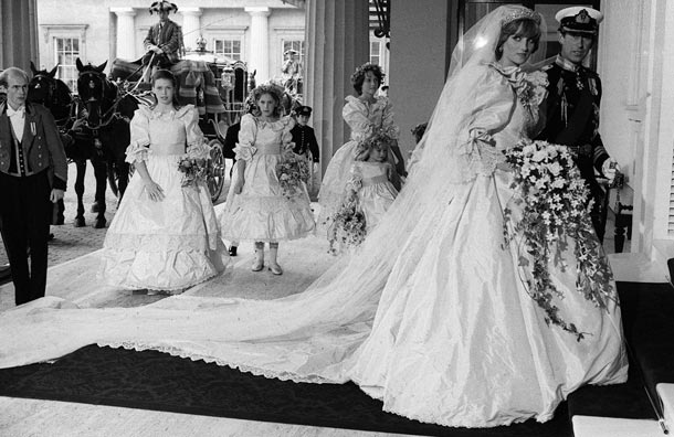 prince charles and princess diana wedding cake. prince charles and princess