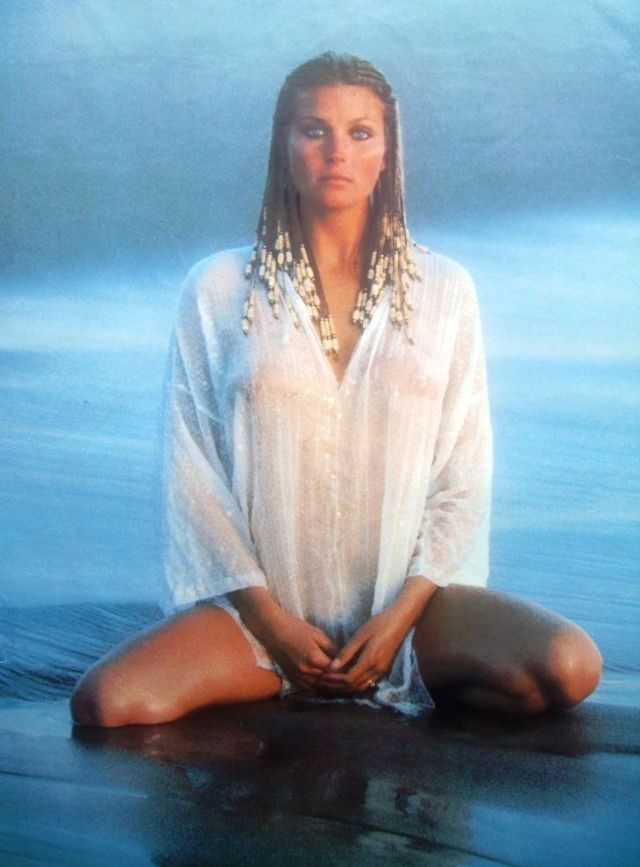 38 Stunning Photos of Bo Derek While Filming '10' in 1979 ...