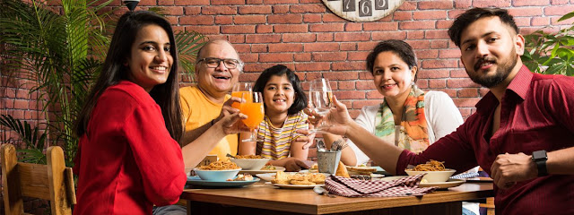 7 Reasons Why You Should Eat Dinner Before 7 PM Every Day