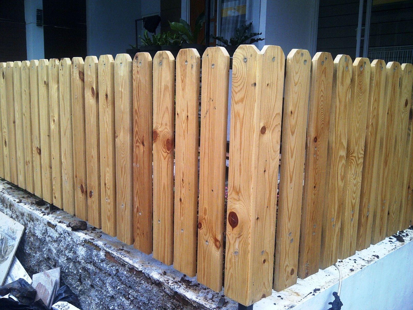 45 model desain pagar  kayu  minimalis sederhana kayu  jati 