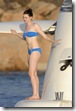 anne hathaway bikini (9)