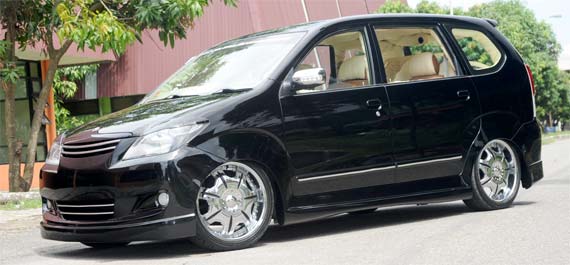 MODIFIED CAR TOYOTA AVANZA LAUTOSHOW CARS