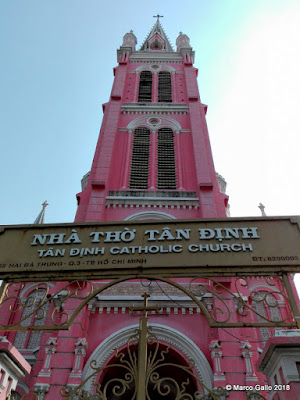 IGLESIA DEL SAGRADO CORAZÓN DE JESÚS. SAIGÓN, VIETNAM