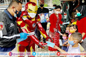 Wujudkan Jakarta Bermasker, Subdit Harda Ditreskrimum PMJ Gandeng Iron Man Bagi - Bagi Masker di Pasar Muara Karang