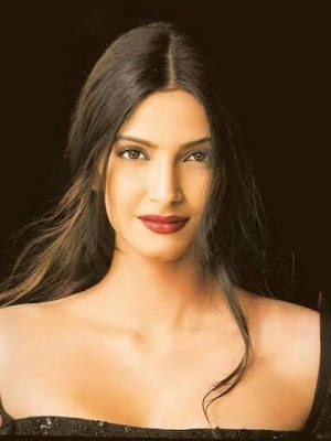 Sonam Kapoor New Wallpapers