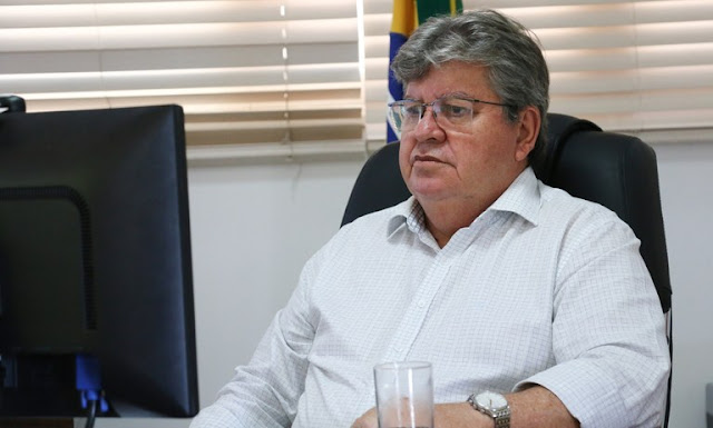 João Azevêdo anuncia promoção de mais 487 policiais civis