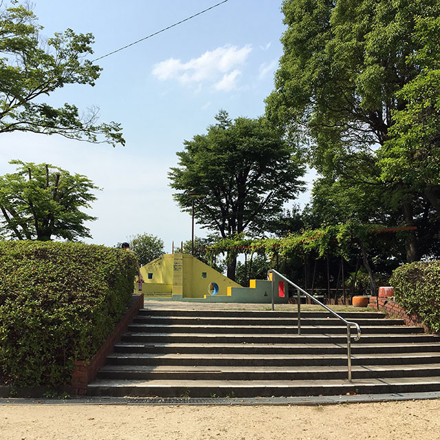 鳴海城跡公園（2017年6月10日撮影）
