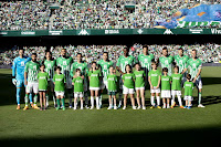 REAL BETIS BALOMPIÉ. Temporada 2021-22. Rui Silva, Fekir, Bellerín, Borja Iglesias, Juanmi, Álex Moreno, William Carvalho, Edgar, Pezzella, Guido Rodríguez y Sergio Canales. REAL BETIS BALOMPIÉ 2 GRANADA C. F. 0 Domingo 15/05/2022, 19:30 horas. Campeonato de Liga de 1ª División, jornada 37. Sevilla, estadio Benito Villamarín: 45.016 espectadores. GOLES: 1-0: 14’, Juanmi. 2-0: 88’, Juanmi.