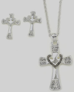 Western Edge Cross My Heart Jewelry Set