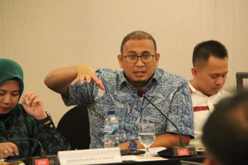 Andre Rosiade Apresiasi Kinerja PLN Layani Kebutuhan Listrik di Sumbar