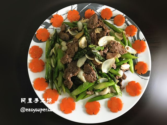 鮮百合蘆筍炒牛肉