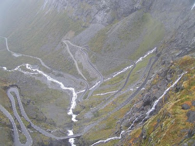 21 amazing mountain roads Seen On www.coolpicturegallery.net