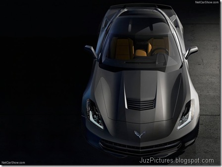 Chevrolet-Corvette_C7_Stingray_2014_800x600_wallpaper_0e