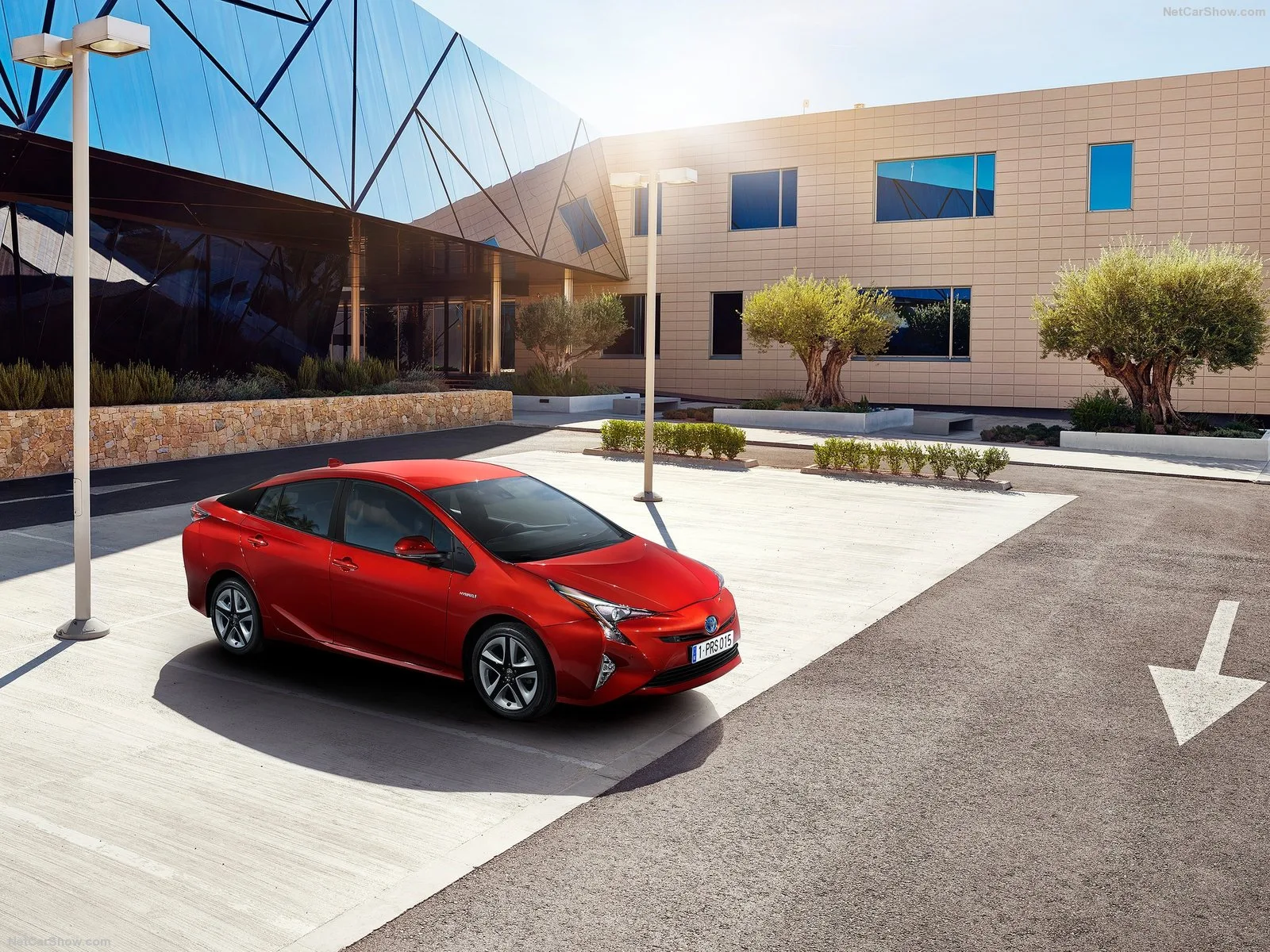 Hình ảnh xe ô tô Toyota Prius 2016 & nội ngoại thất