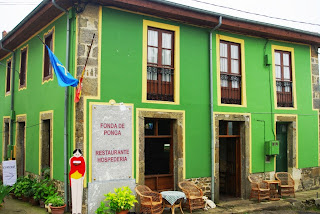 La fonda de Ponga, vista del exterior