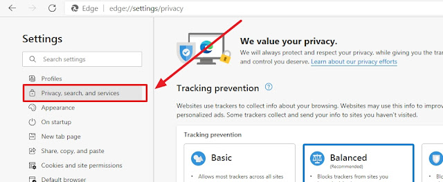 arrow pointing to privacy options of edge