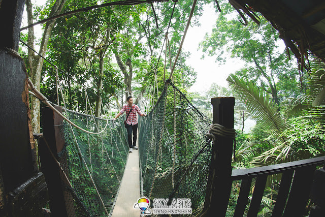 A photo taken by the guard at Canopy Walkway 