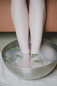 feet soaking in cold water spa