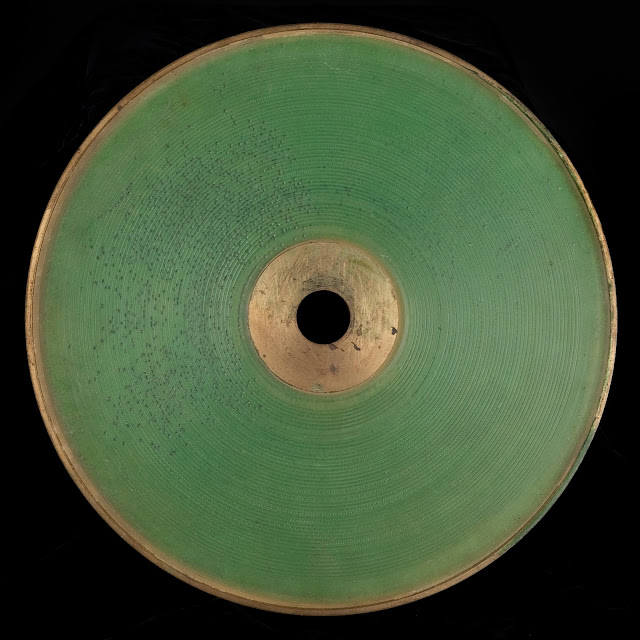 http://www.firstsounds.org/sounds/volta/Example1-Green-p93.wav