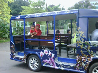 fasilitas mobil keliling kebun raya bogor