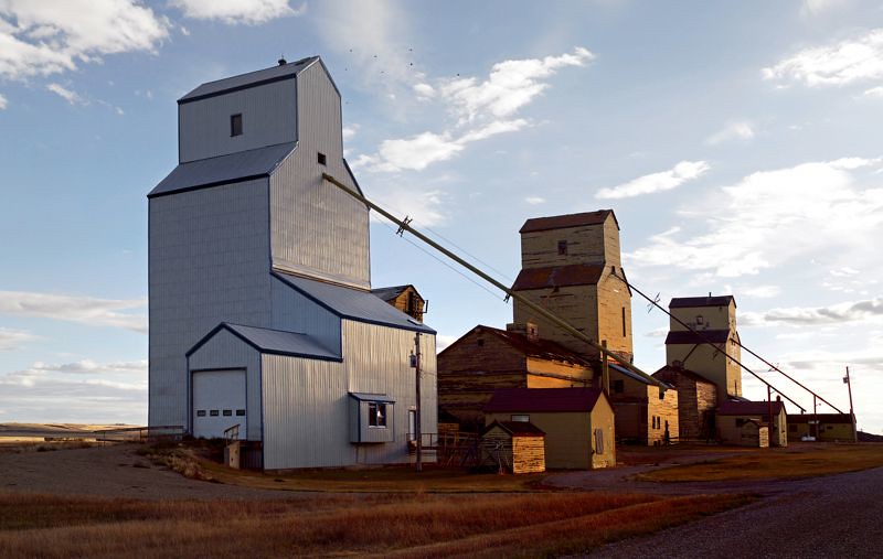 Grain elevator