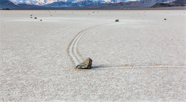 Sailing Stones, California