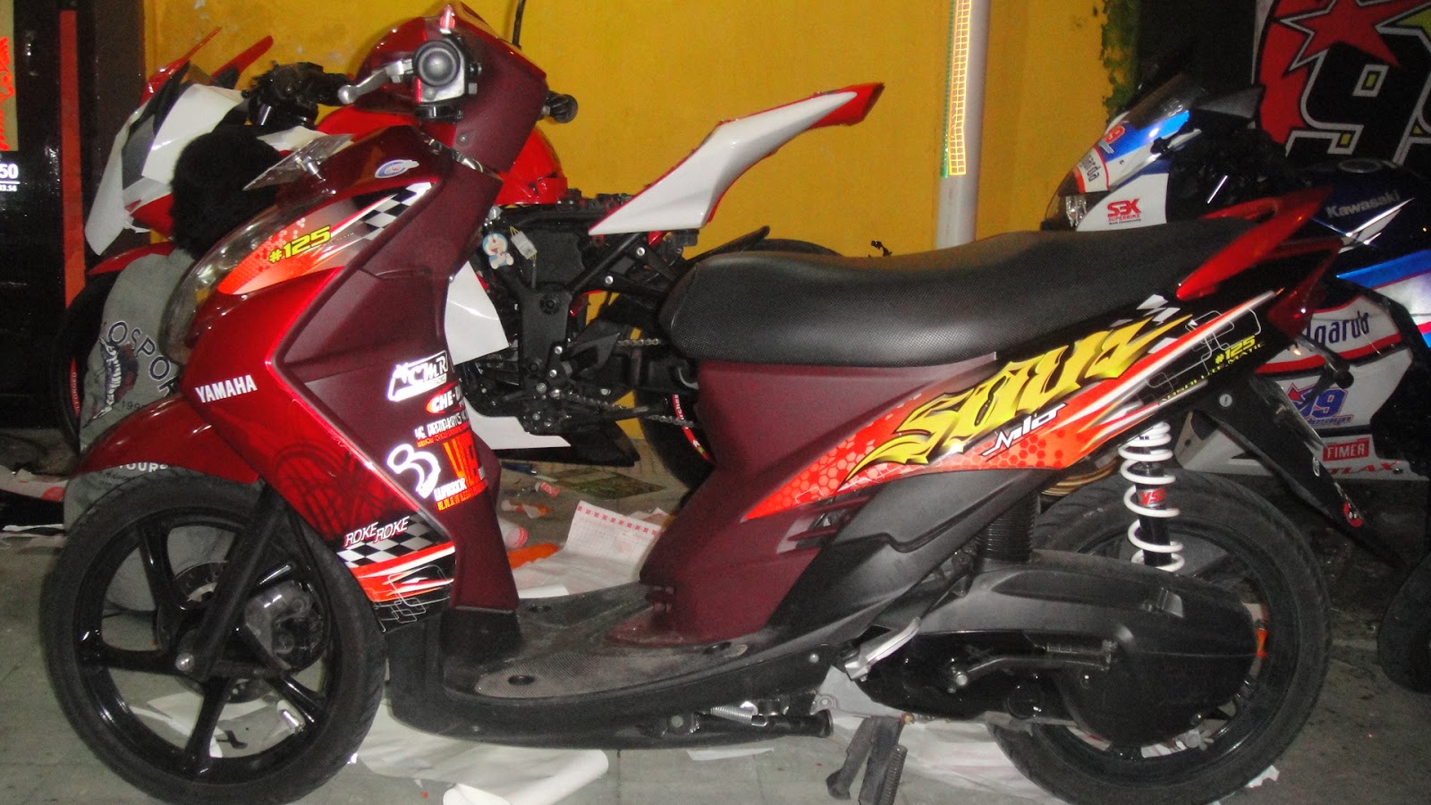 Buat Striping atau Stiker  Motor  Mobil Helm Dll Jual 