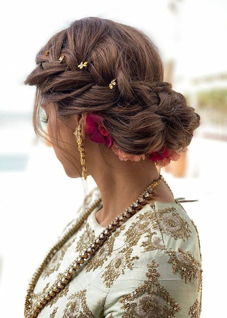 30+ Messy Bridal Bun Hairstyles with Flowers for Wedding - WallpaperDPs