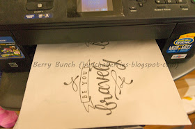 Berry Bunch: Mug Rug Tutorial: Using a Printable Image or Picture