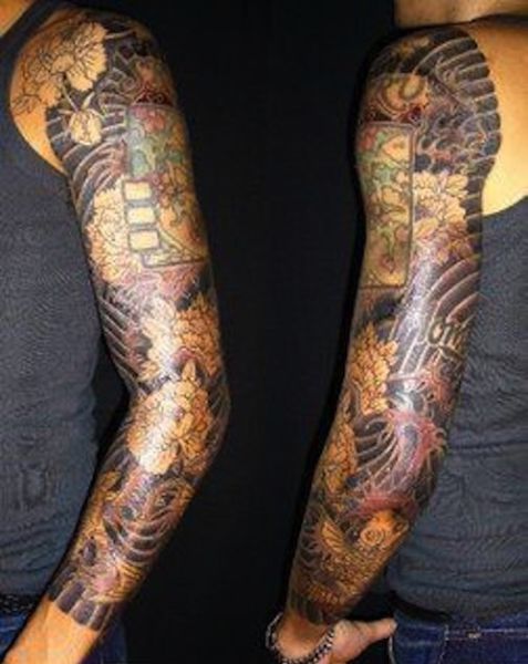 Hot Girls With Sleeve Tattoos ~ Damn Cool Pictures