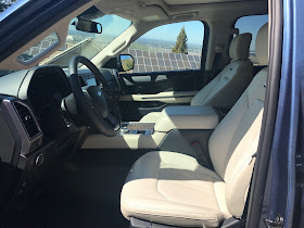 Front seats in 2020 Ford Expedition Platinum
