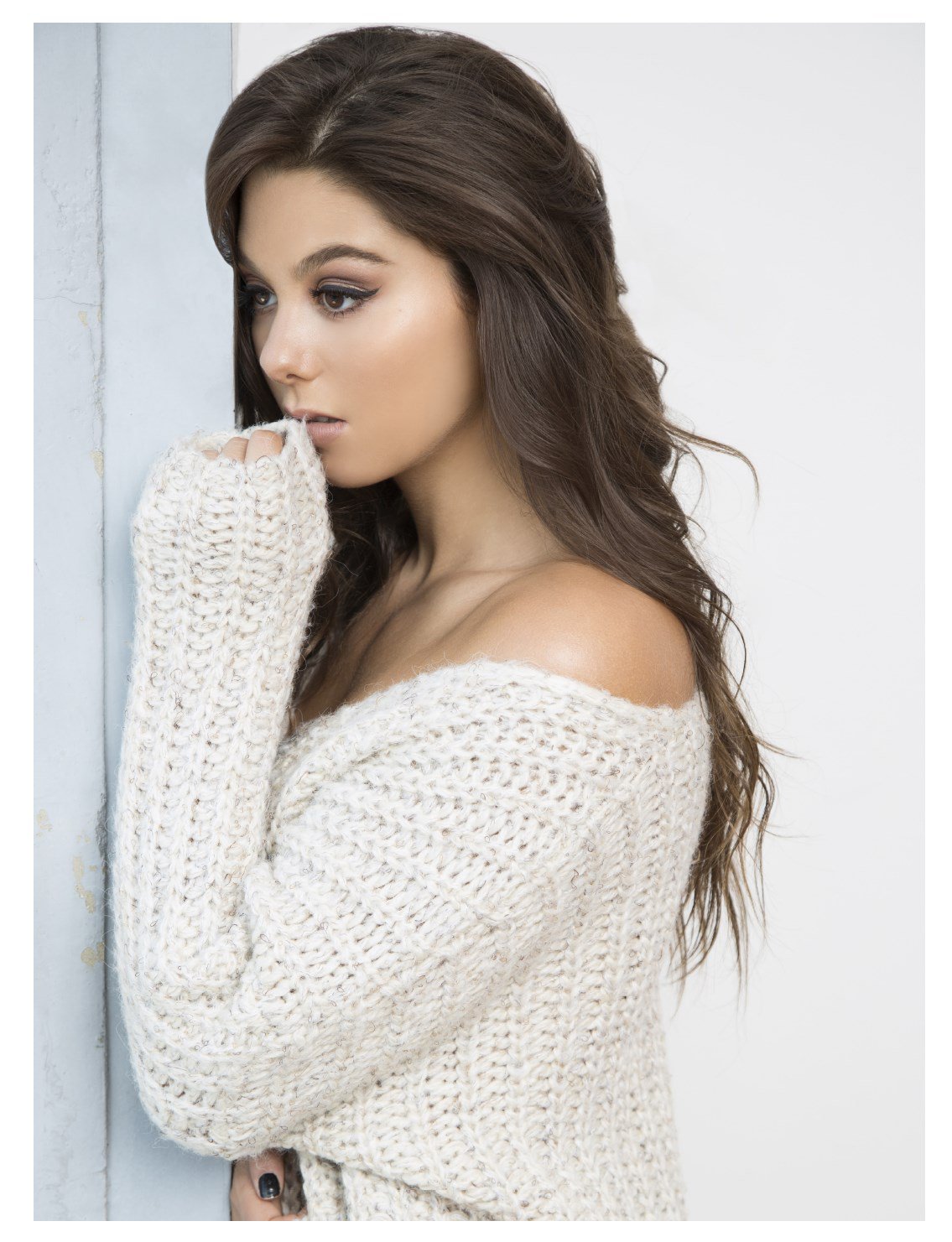 Kira Kosarin sexy models photo shoot