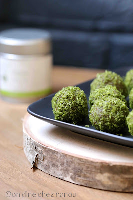 matcha , dattes , amandes , helthy balls , sans sucre ajouté