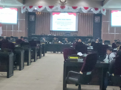 Ketua DPRD Bondowoso  "Sindir" Diduga Anggota Pansus Punya Kios