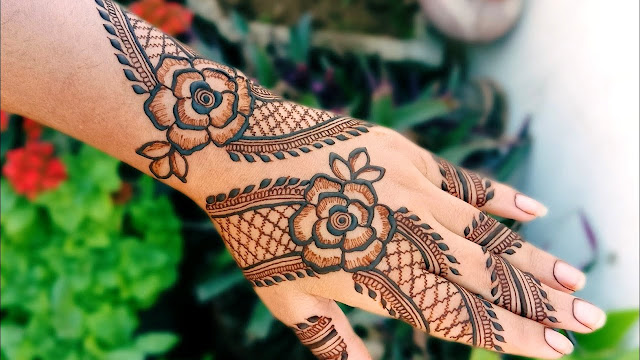 Modern Mehndi Design