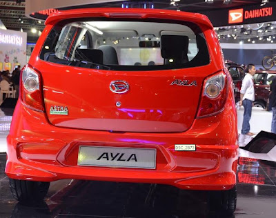 Daihatsu Ayla Tampilan Belakang